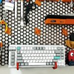 حامل كيبورد ياتي قطعتين