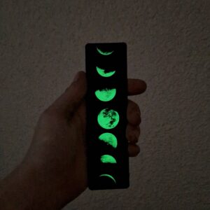 فواصل اشكل الثمر مضيئه في الضلام