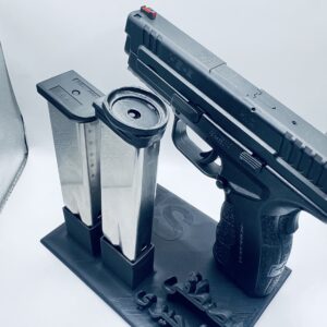 ستاند مكتبي للمسدس مع اسم تصميم حسب الطلب
